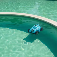Swimming Pool Cleaning Robot Automatic Wireless Outdoor Rechargeable Cordless Portable Pool Vacuum Cleaner Lithium Battery